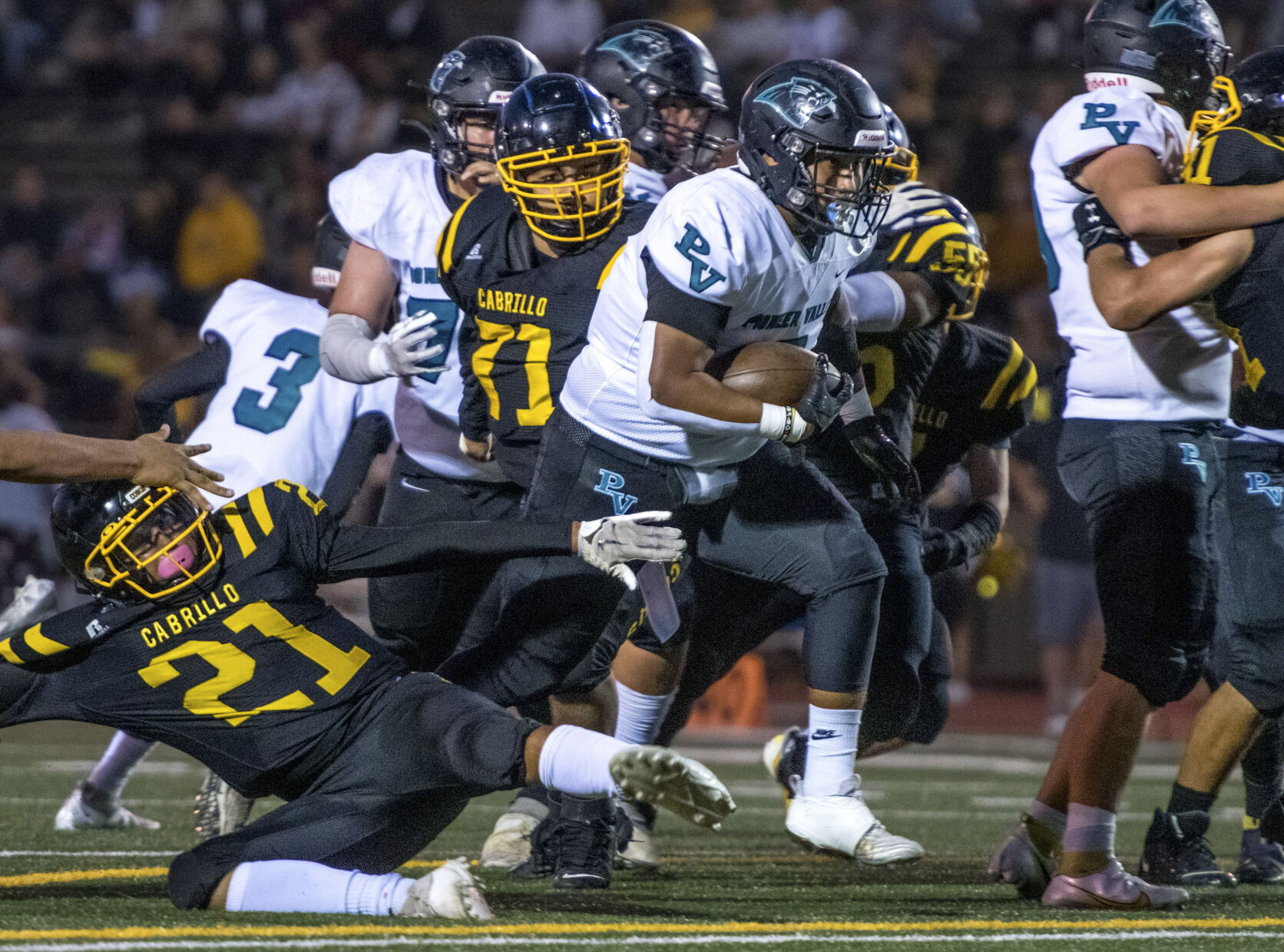 092322 PV Cabrillo football 13.jpg